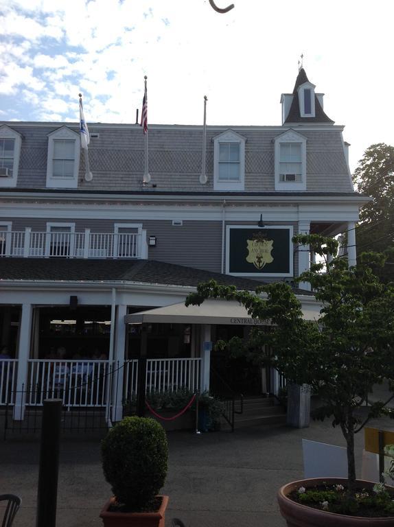 Hotel The Crown & Anchor Provincetown Exterior foto